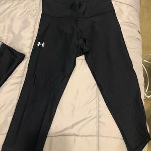 Under Armour Cropped Athletic Leggings